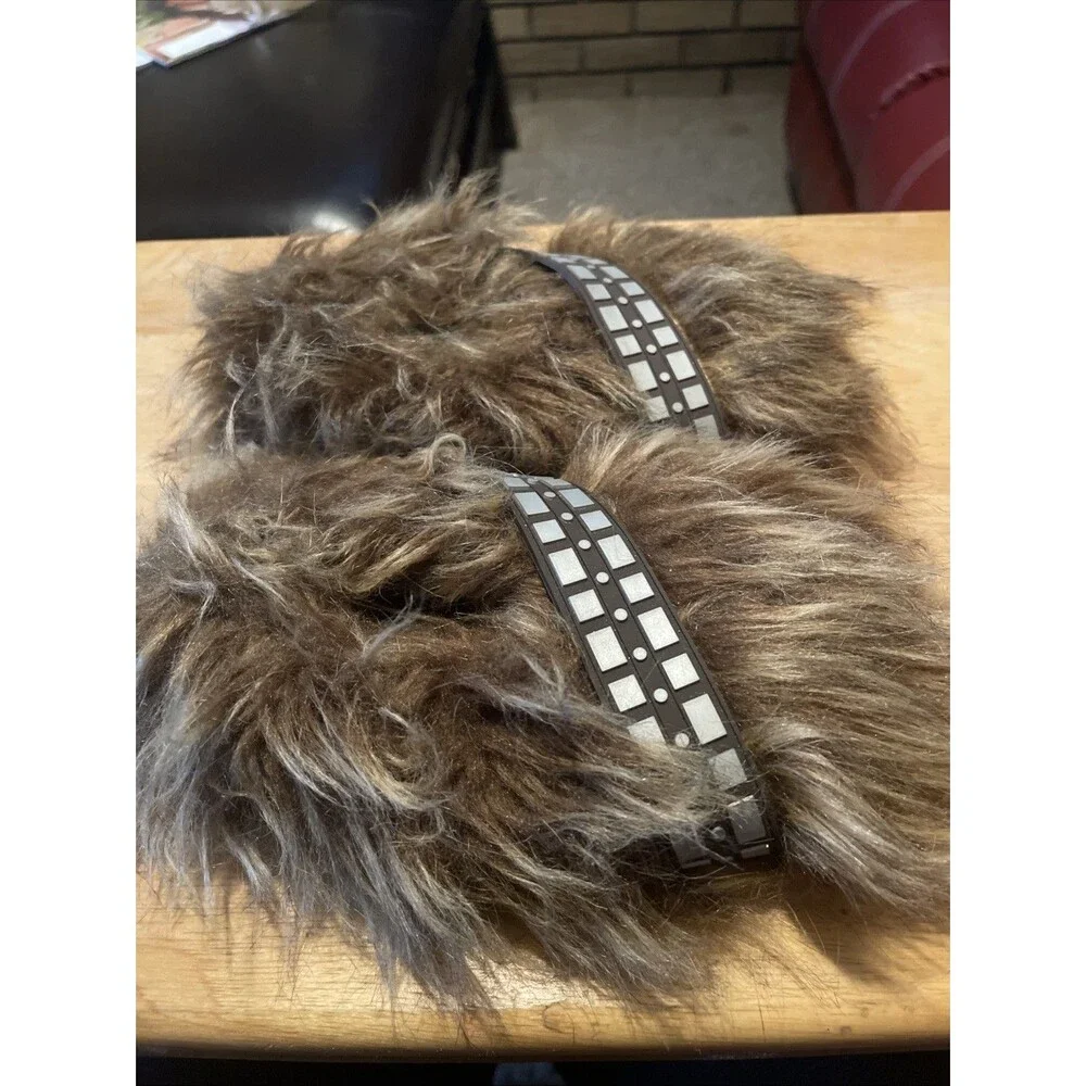 Star Wars Chewbacca Slippers Kids Sz XL 11-12 Brown Faux Fur Bandolier HT-904SW